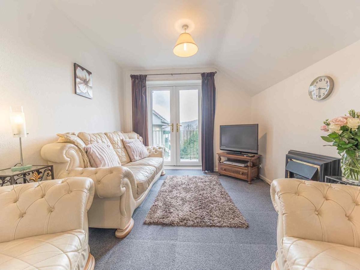 Pass The Keys Comfortable 3 Bed In Central Bowness With Parking Windermere Bagian luar foto
